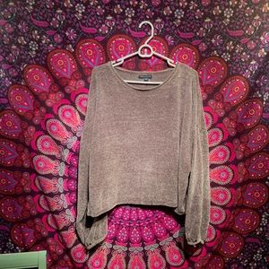 American Eagle Brown Balloon sleeve sweater!
